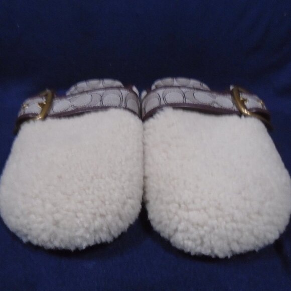 Coach Close Toe Women's Shearling Sherpa slippers Size 9 - Picture 1 of 6